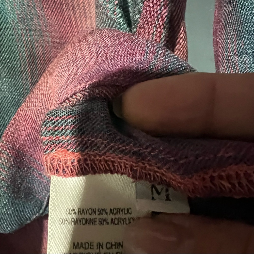 Cloth & Stone Multicolor plaid  Long Sleeve lace back Top - Picture 5 of 5